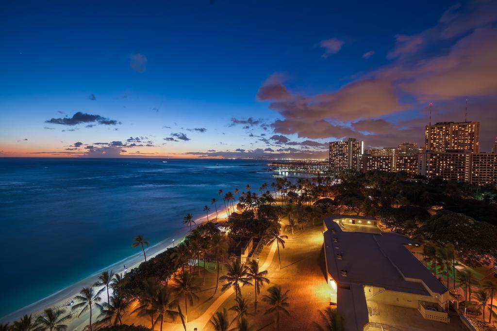 Castle Waikiki Shore Honolulu Ngoại thất bức ảnh