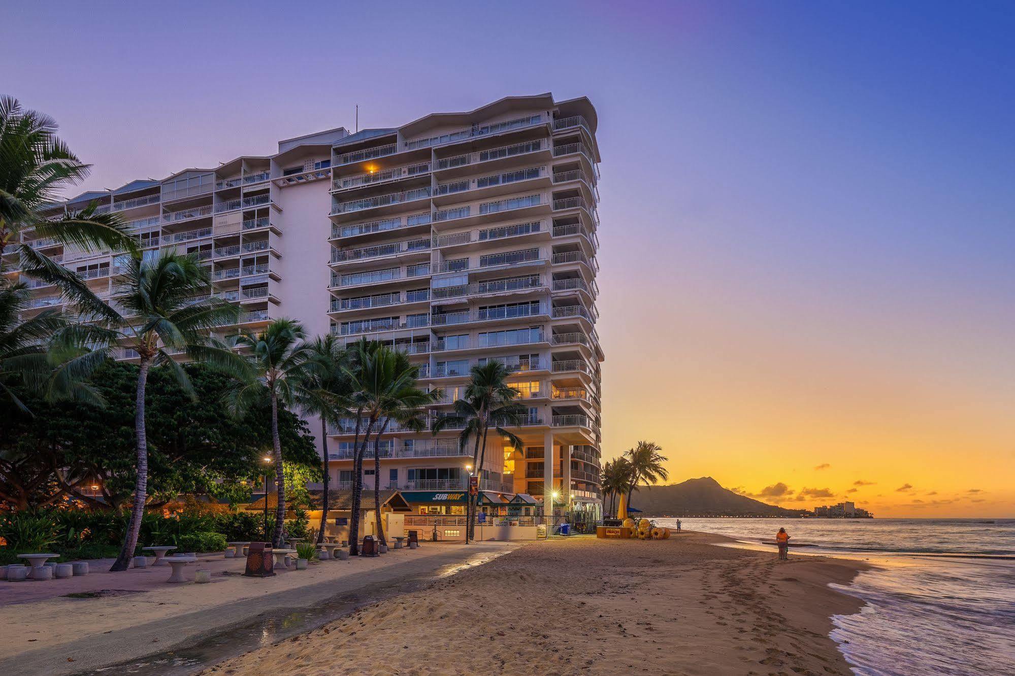 Castle Waikiki Shore Honolulu Ngoại thất bức ảnh